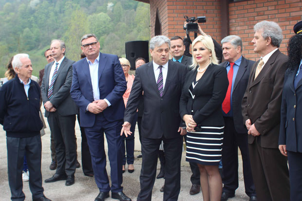 Неимари ушли и у станицу Драгачево